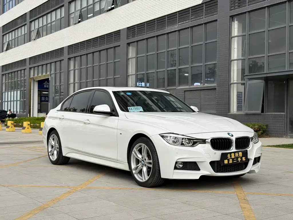 BMW 3 Series 2019 — фото 3