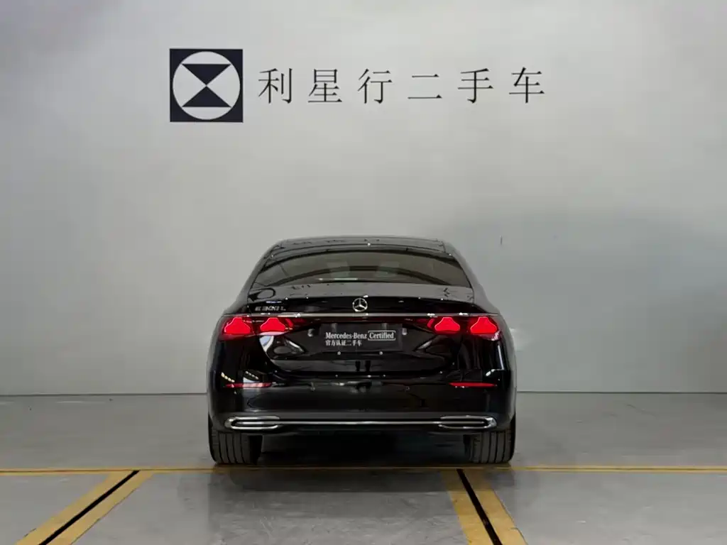 Mercedes-Benz E-Class 2025