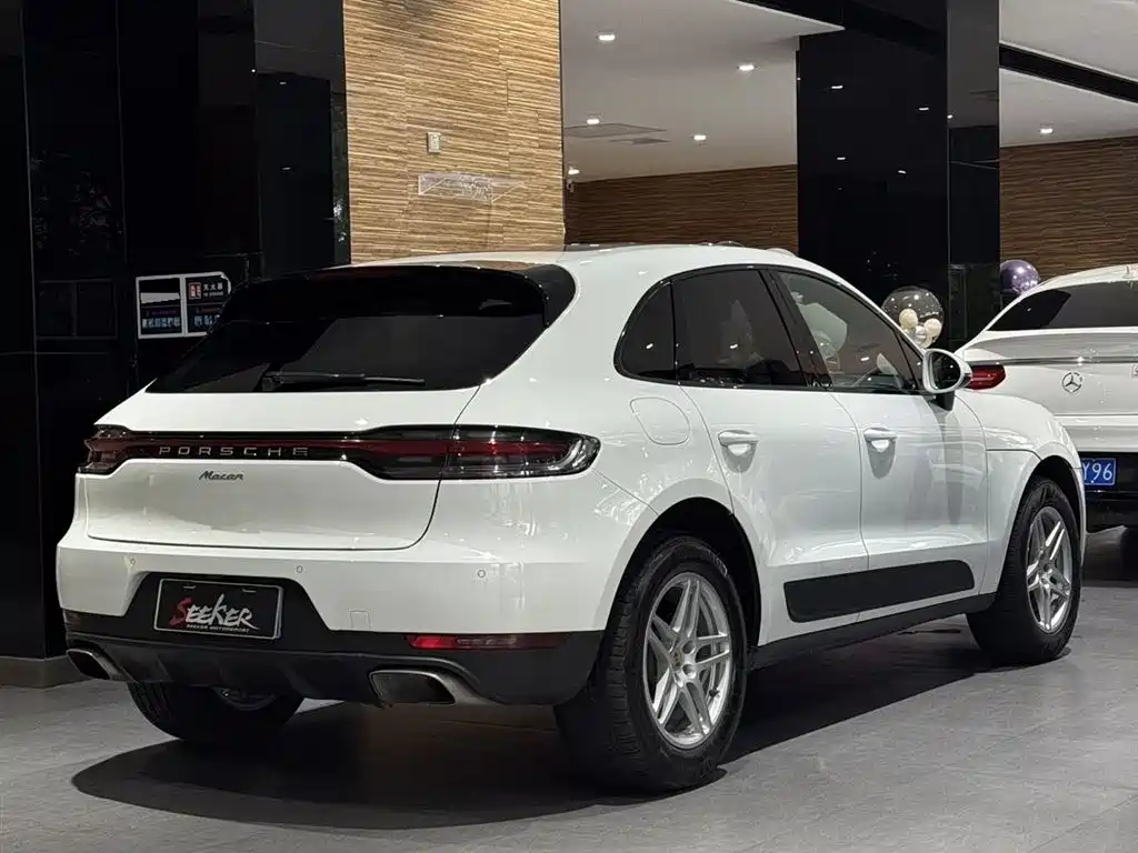 Porsche Macan 2019 — фото 5