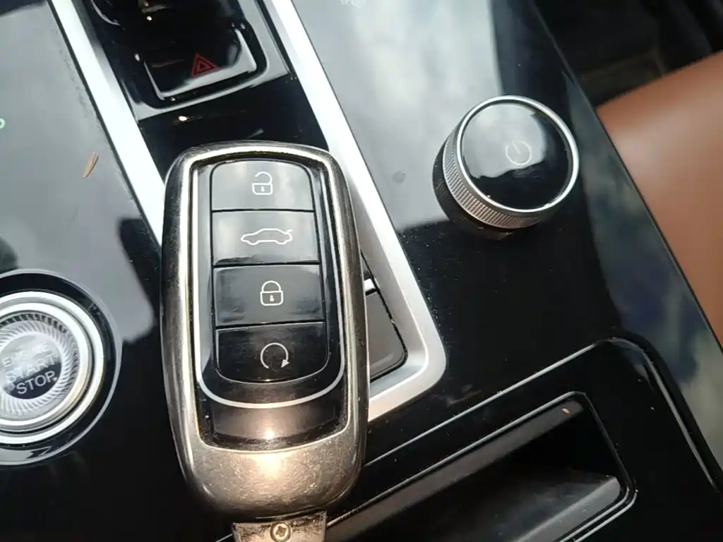 Chery Tiggo 8 PLUS 2023 — фото 9