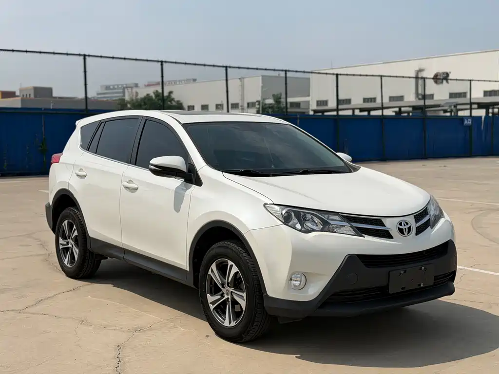 Toyota RAV4 2016