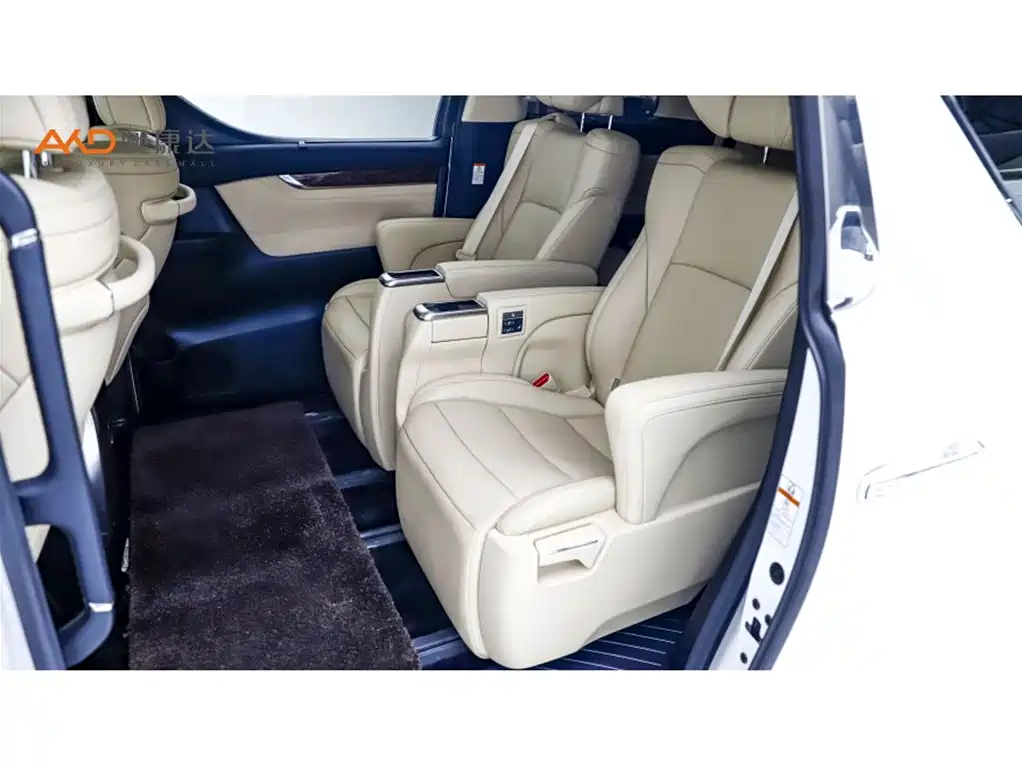 Toyota Alphard 2022 — фото 7