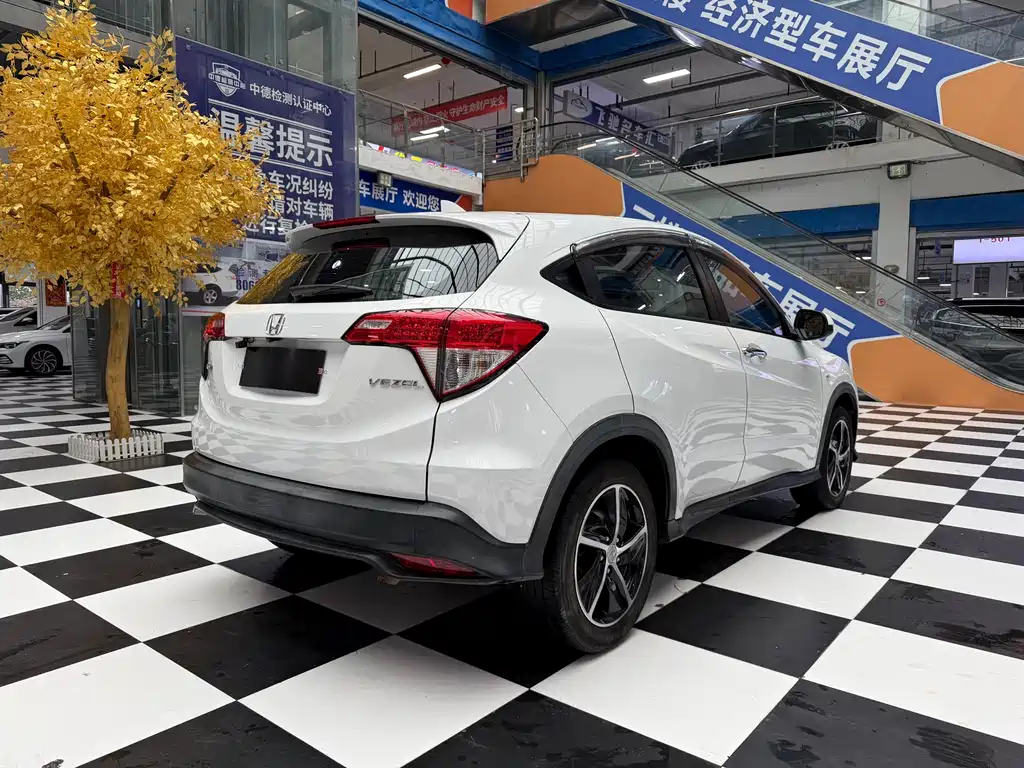 Honda Vezel 2021 — фото 16