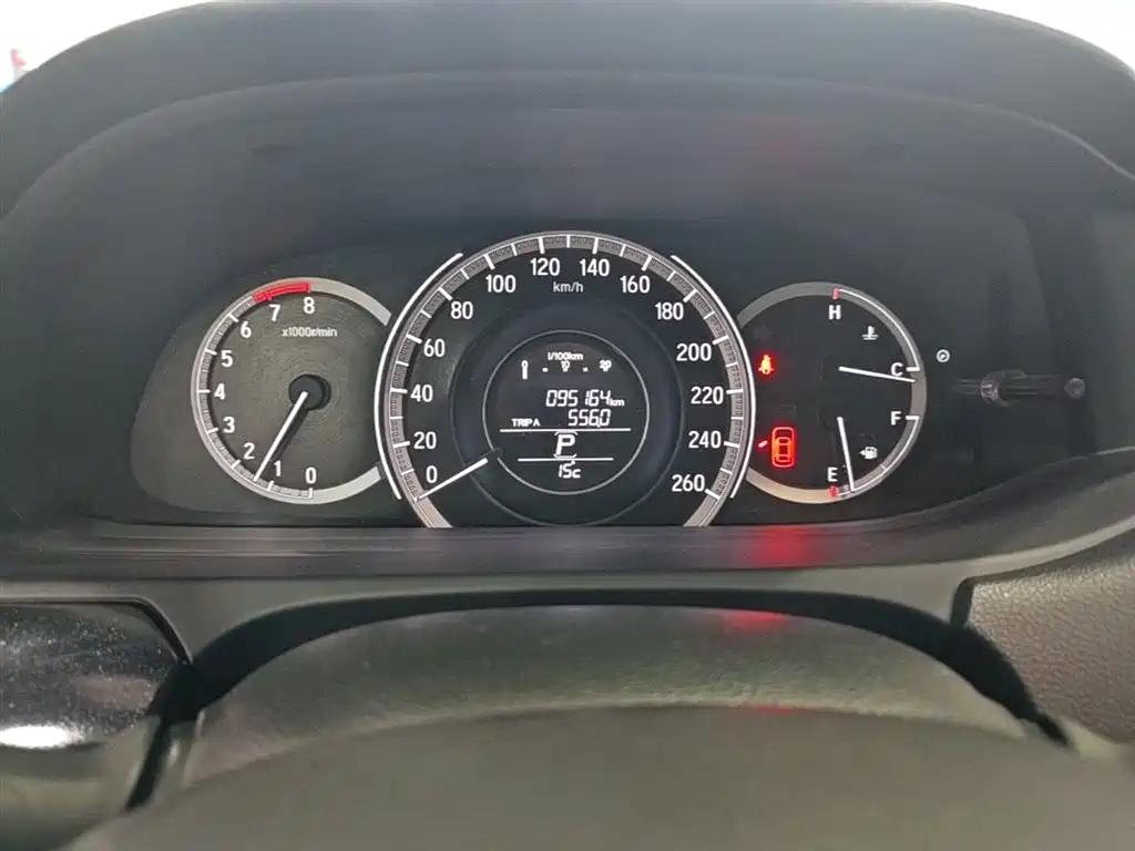 Honda Accord 2017 — фото 12