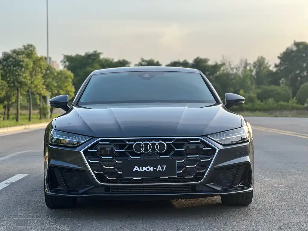 Audi A7 2024 — фото 2