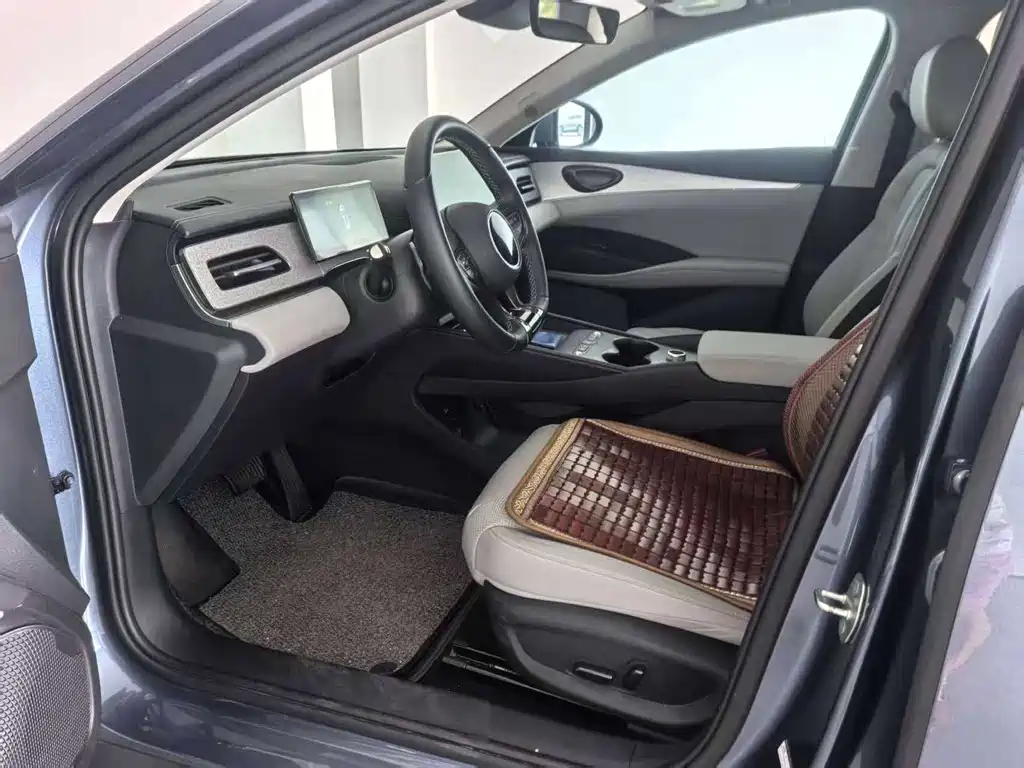 BYD Seal 06 DM-i Wagon 2025 — фото 4