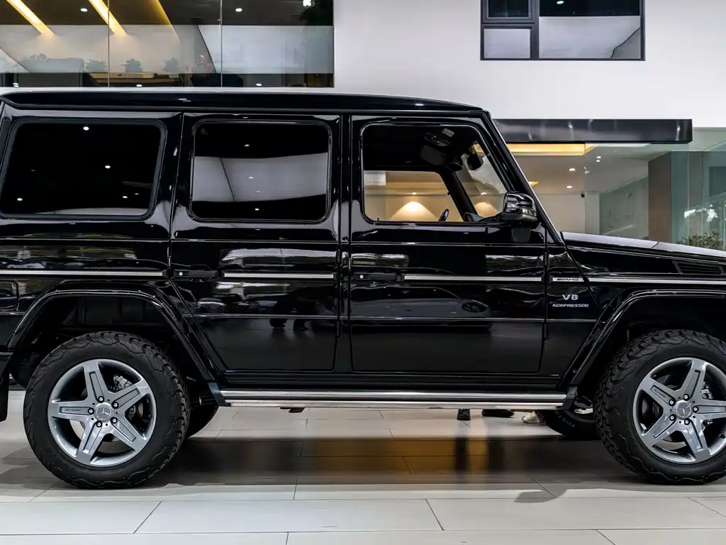 Mercedes-Benz G-Class AMG 2011 — фото 20
