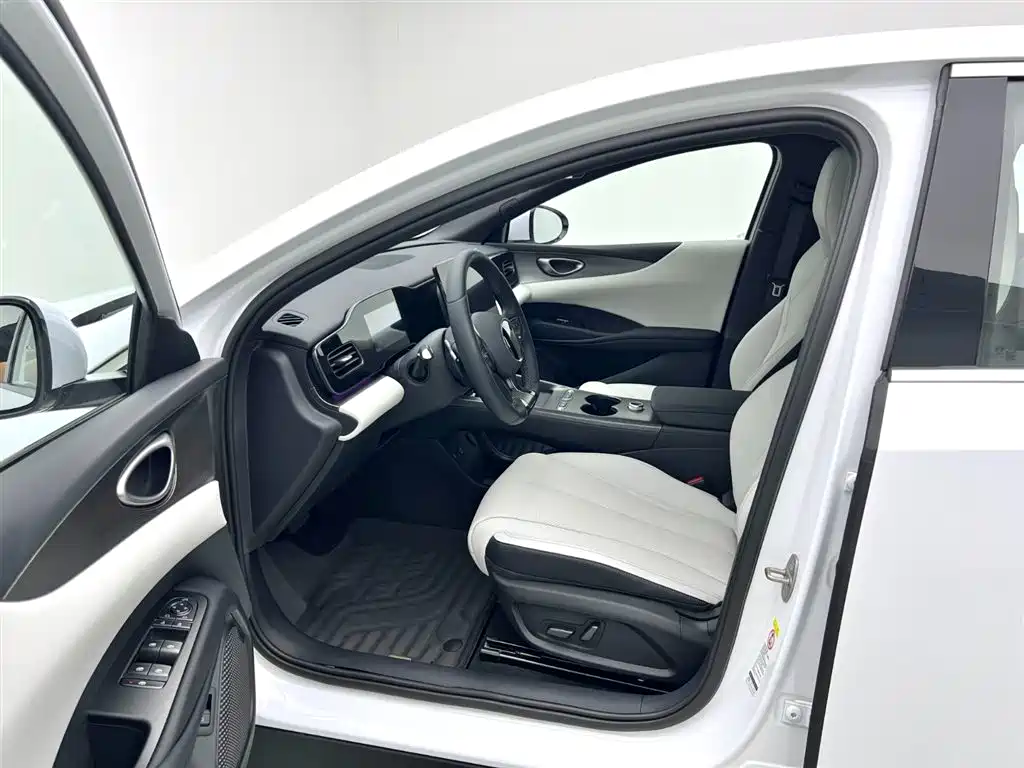 BYD Seal 06 2025