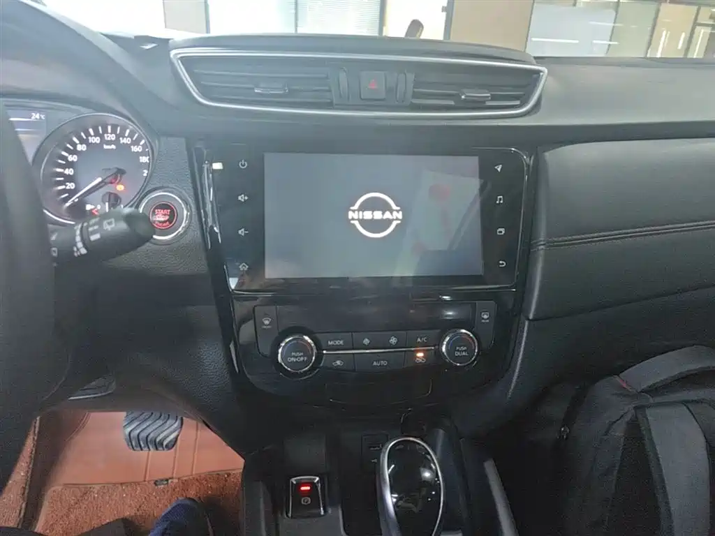 Nissan Qashqai 2022 — фото 13