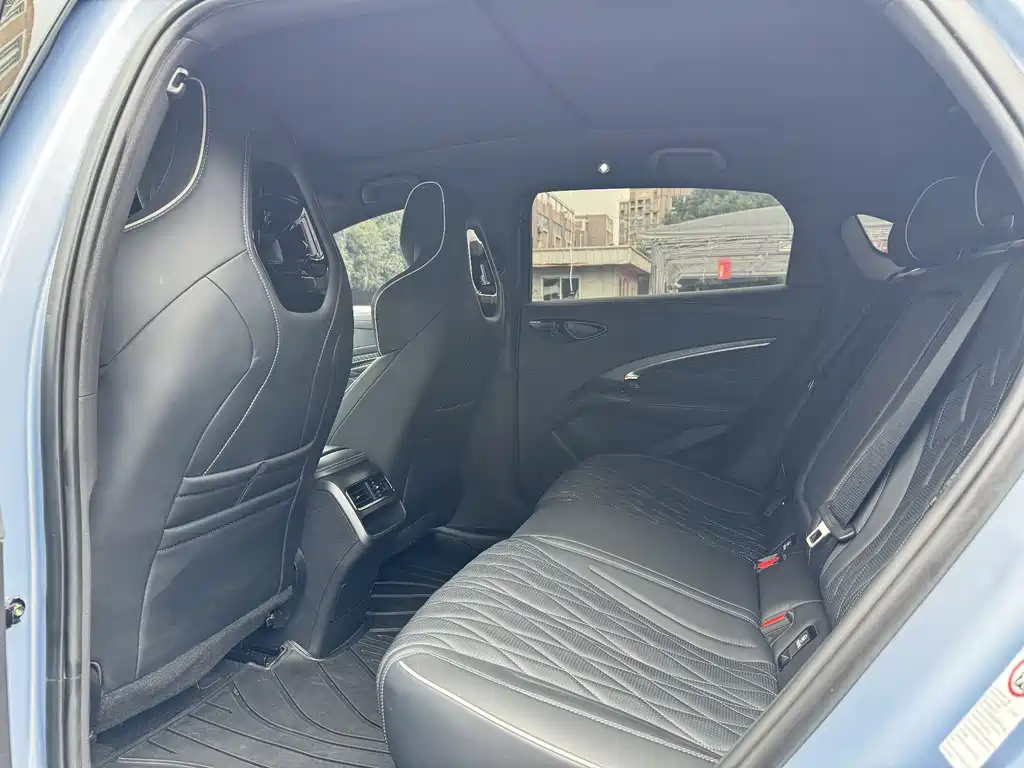 BYD Seal 2023 — фото 18