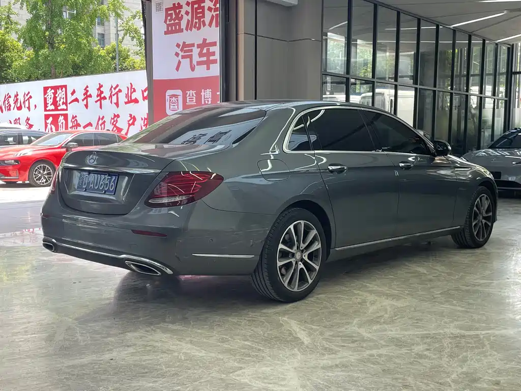 Mercedes-Benz E-Class 2017