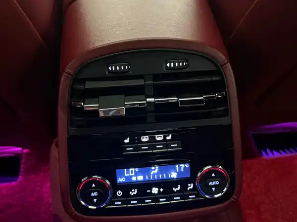 Maserati Quattroporte 2019