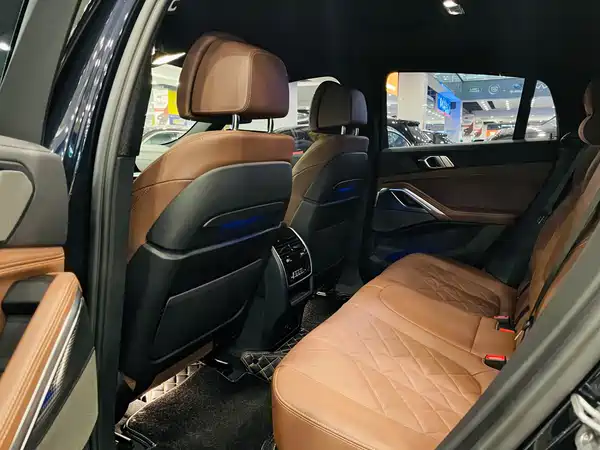 BMW X6 2022