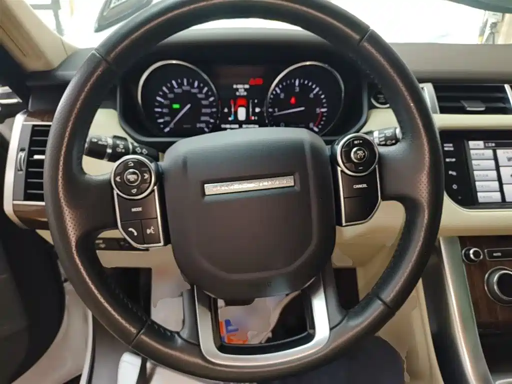 Land Rover Sport 2015 — фото 11