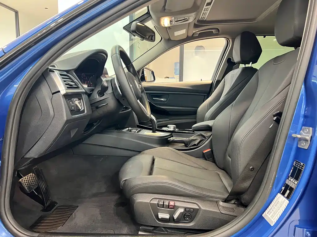 BMW 3 Series 2019