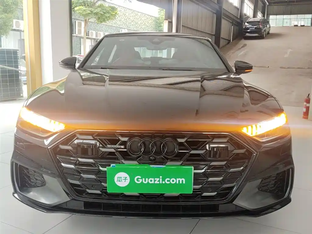 Audi A7L 2025 — фото 3
