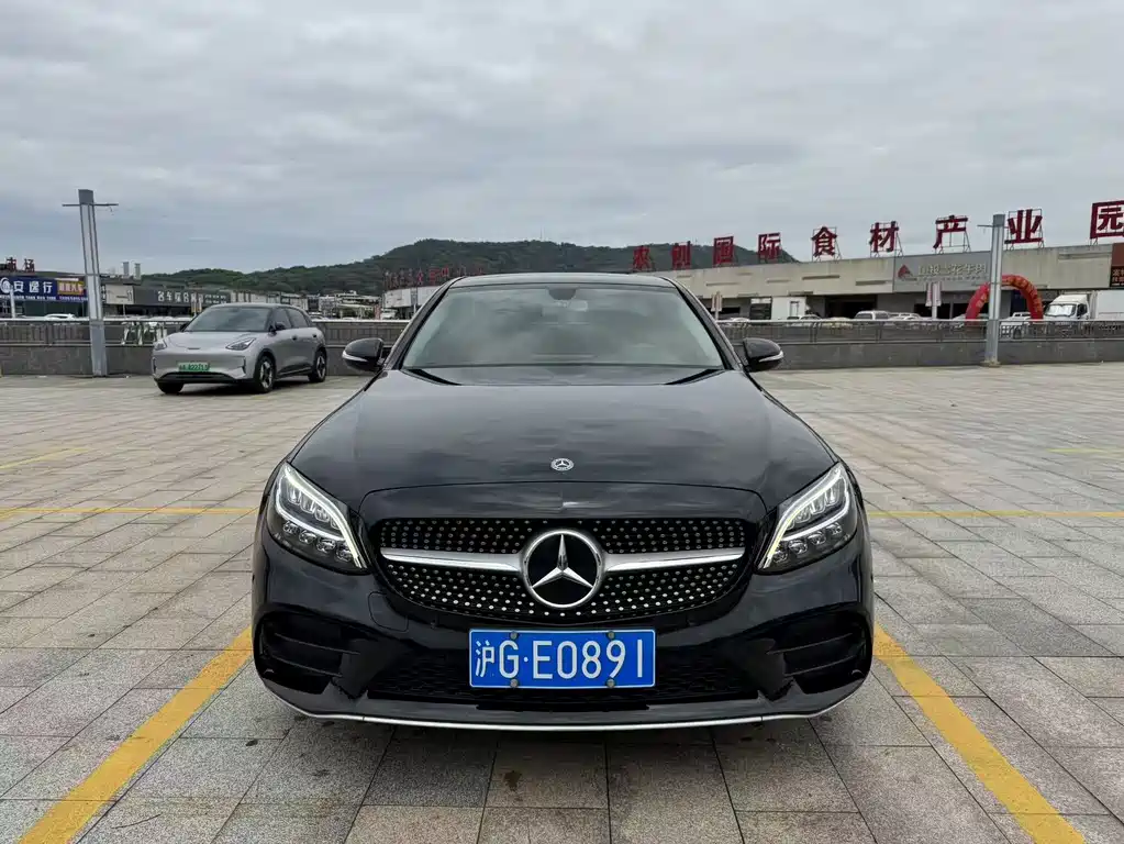 Mercedes-Benz C-Class 2019 — фото 2