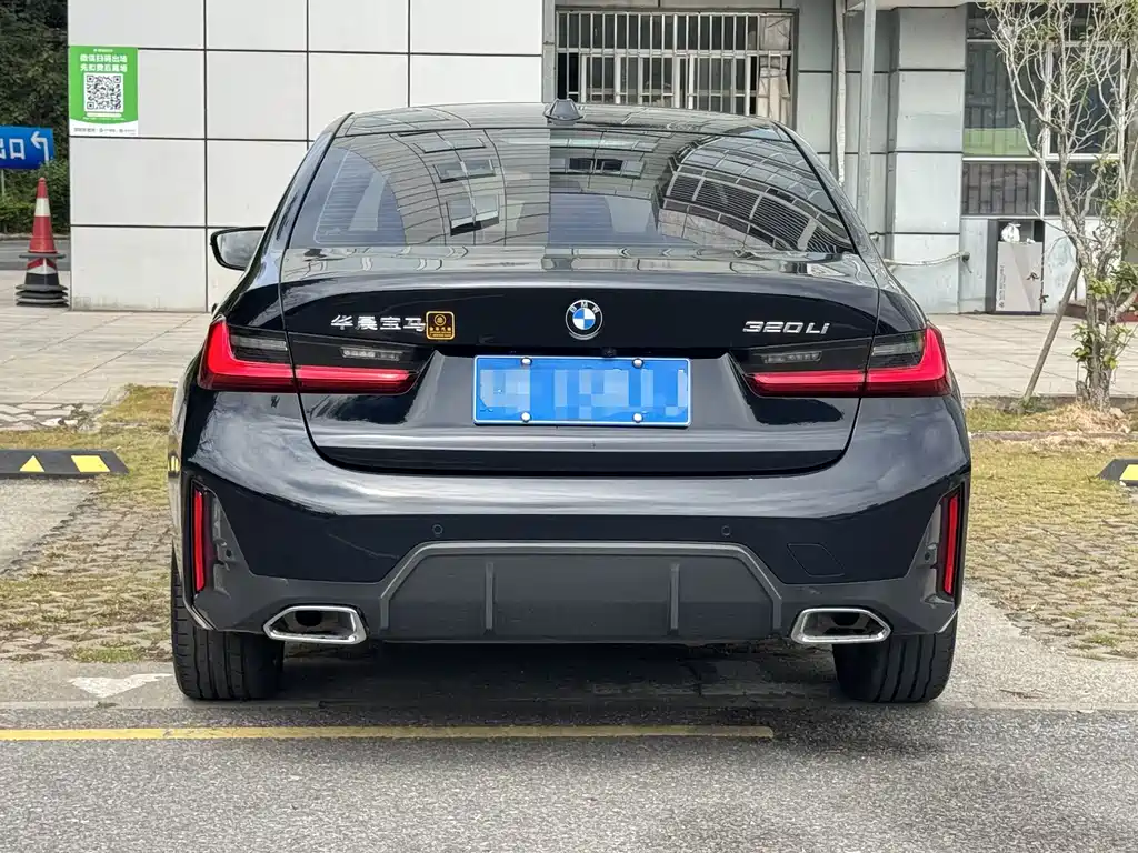 BMW 3 Series 2023 — фото 18
