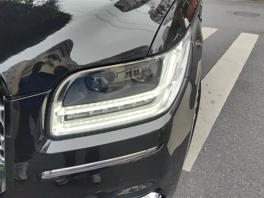 Lincoln Navigator 2022