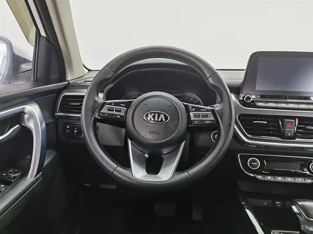 Kia Sportage 2021 — фото 11