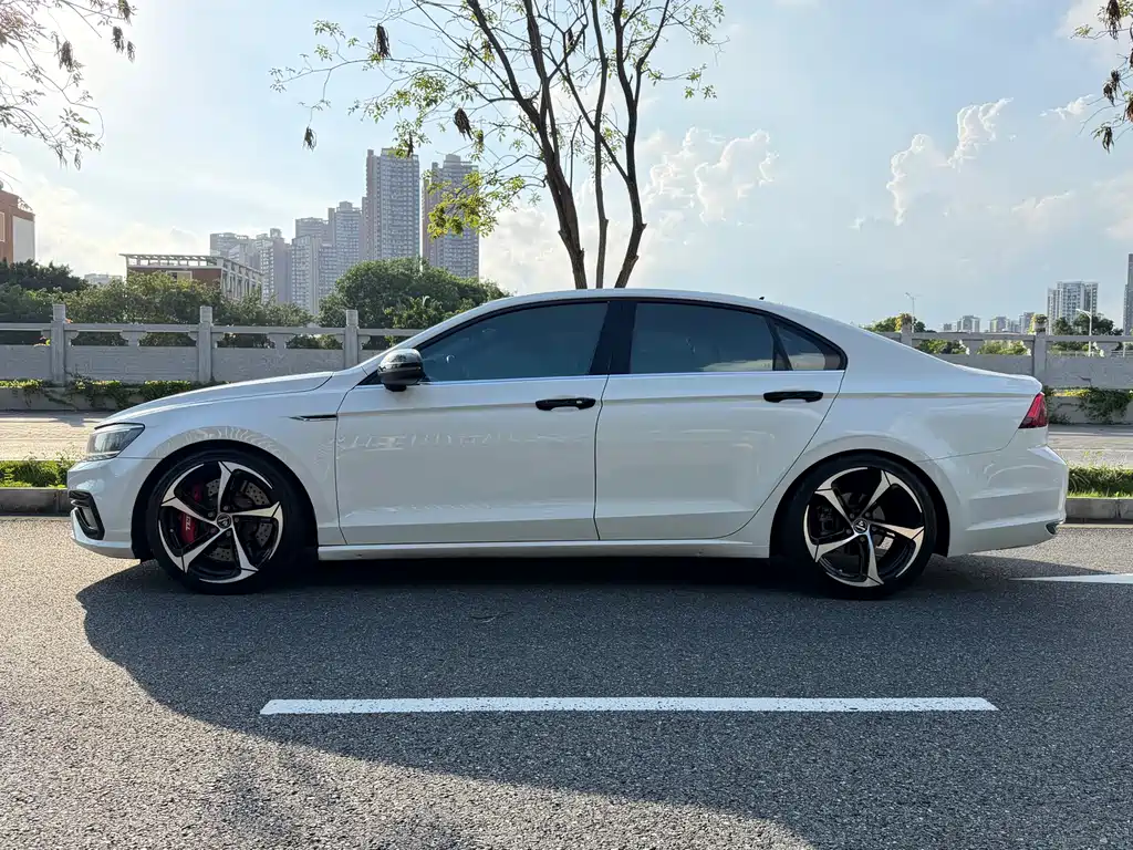 Volkswagen Lamando 2020