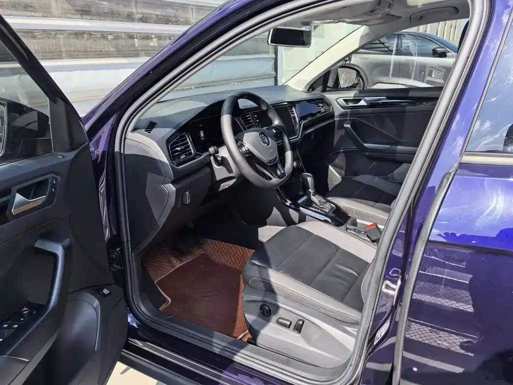 Volkswagen T-Roc 2022
