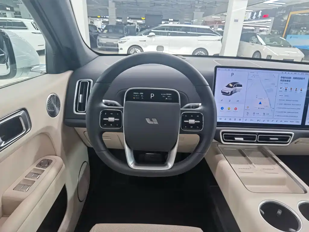 Li Auto Li L7 2025