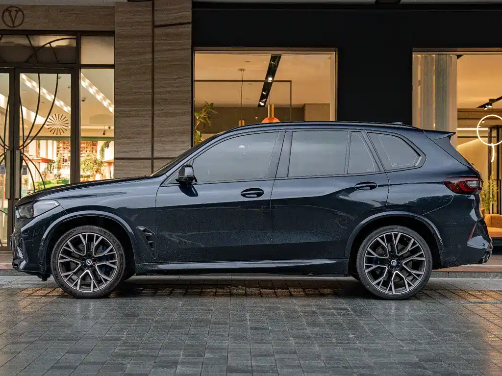 BMW X5 M 2023