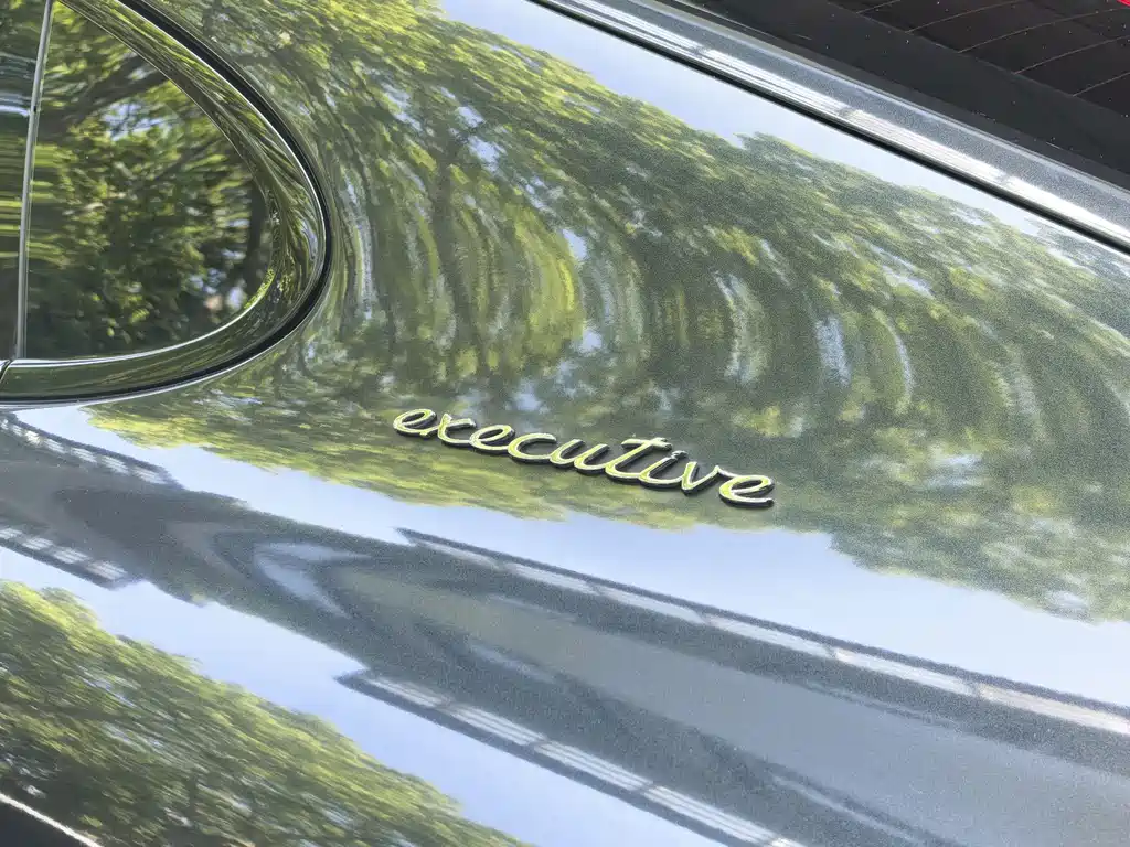 Porsche Panamera 2023 — фото 10