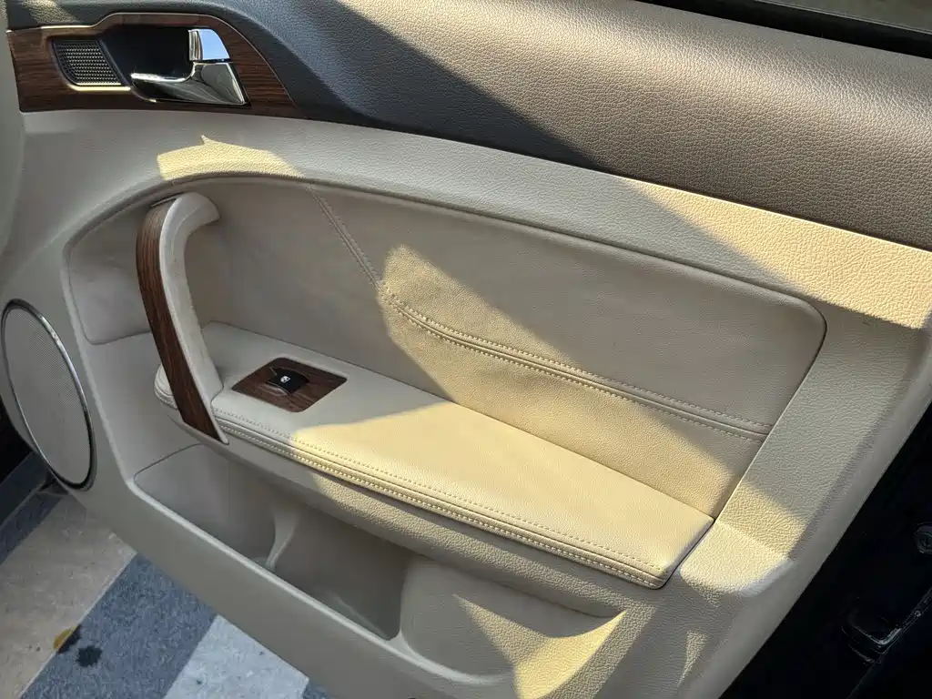 GAC Motor Trumpchi GA5 2013 — фото 14