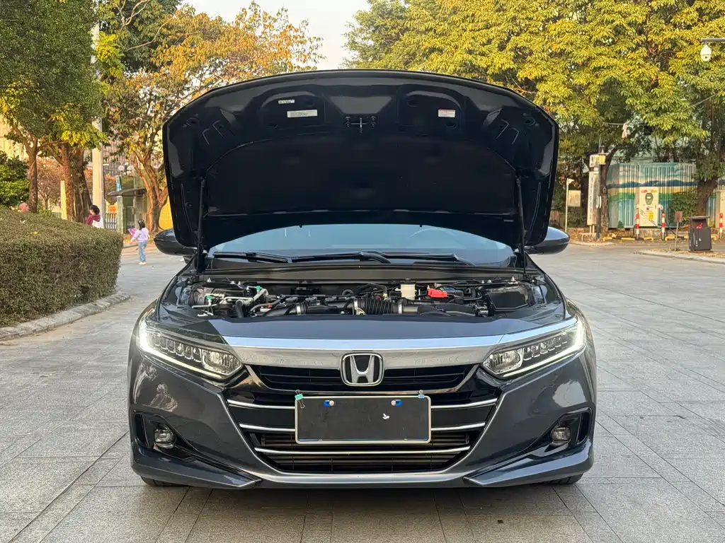 Honda Accord 2022 — фото 20