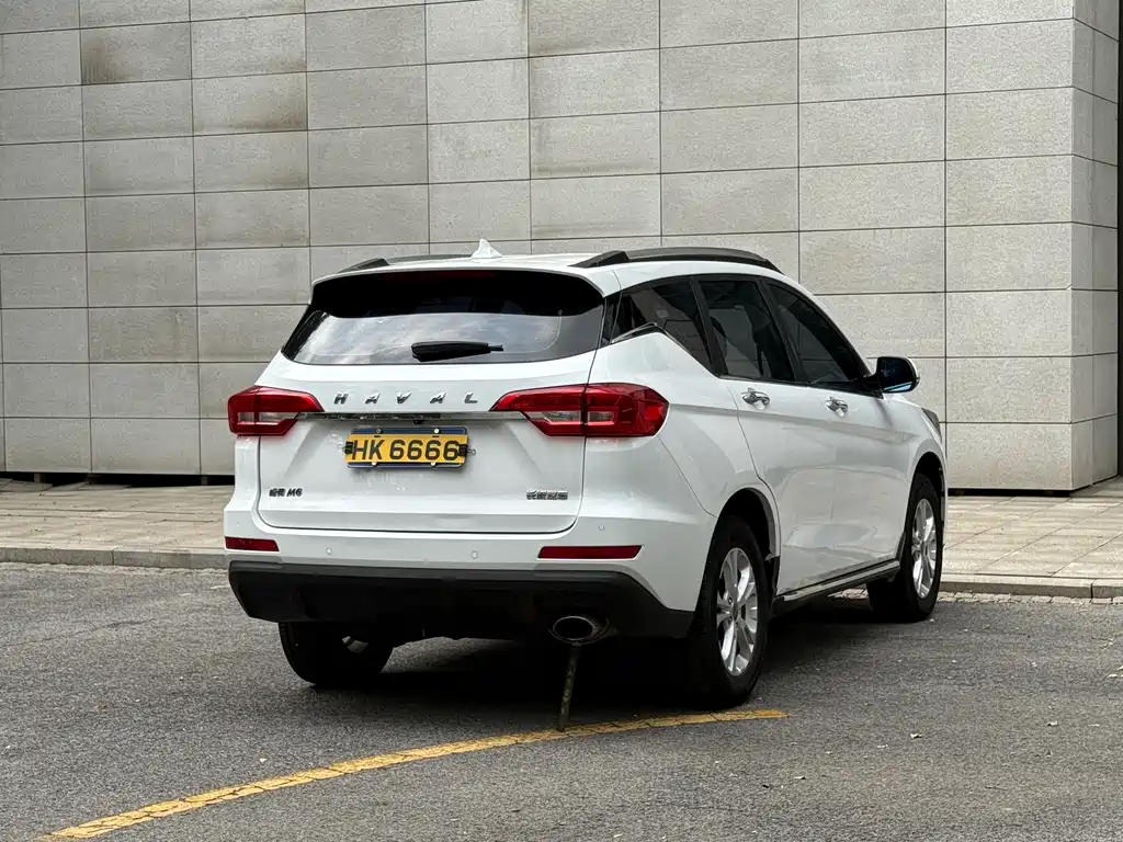 Haval M6 2017 — фото 18
