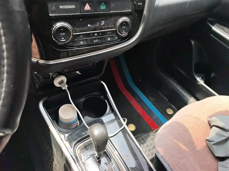 Mitsubishi Outlander 2019 — фото 15