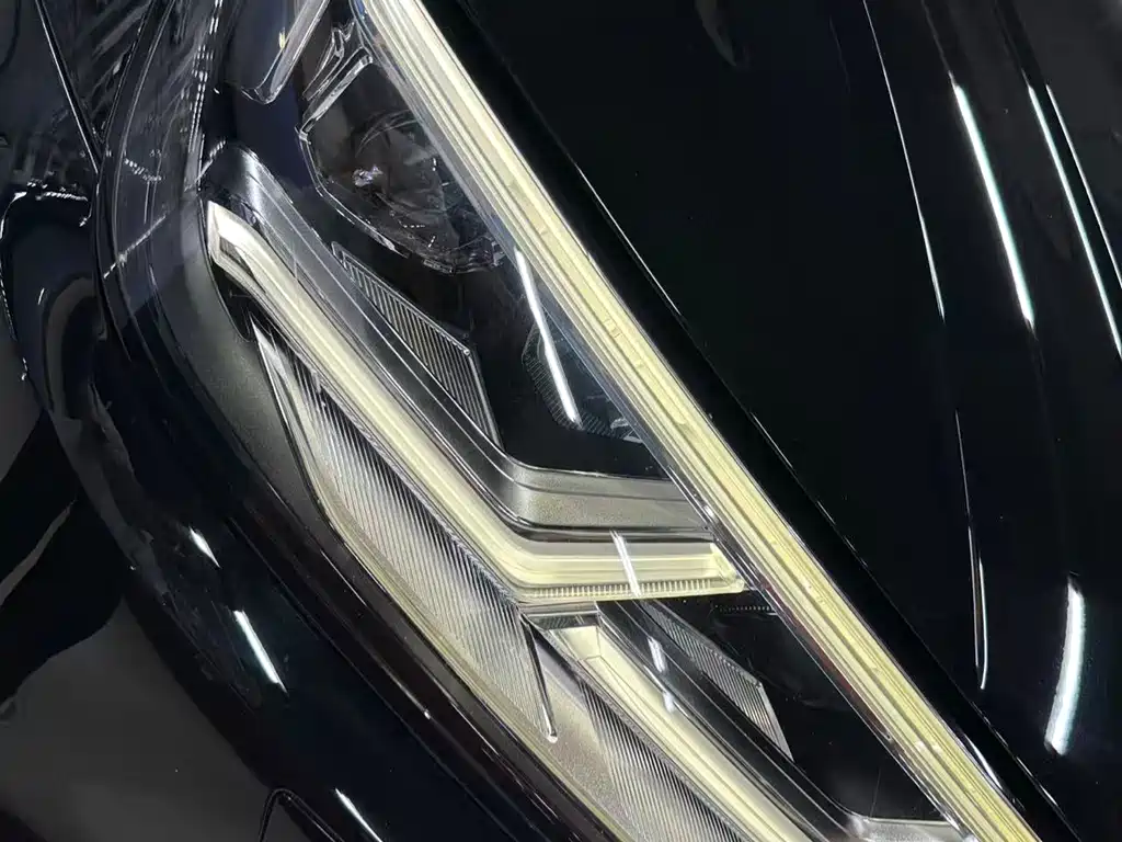 Audi Q5L 2020 — фото 15