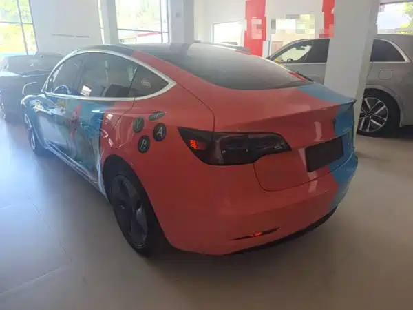 Tesla Model 3 2020