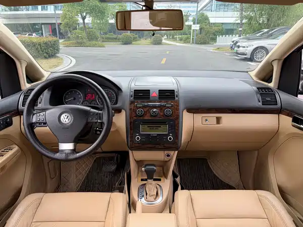 Volkswagen Touran 2008