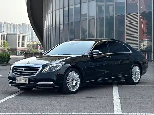 Mercedes-Benz S-Class 2020