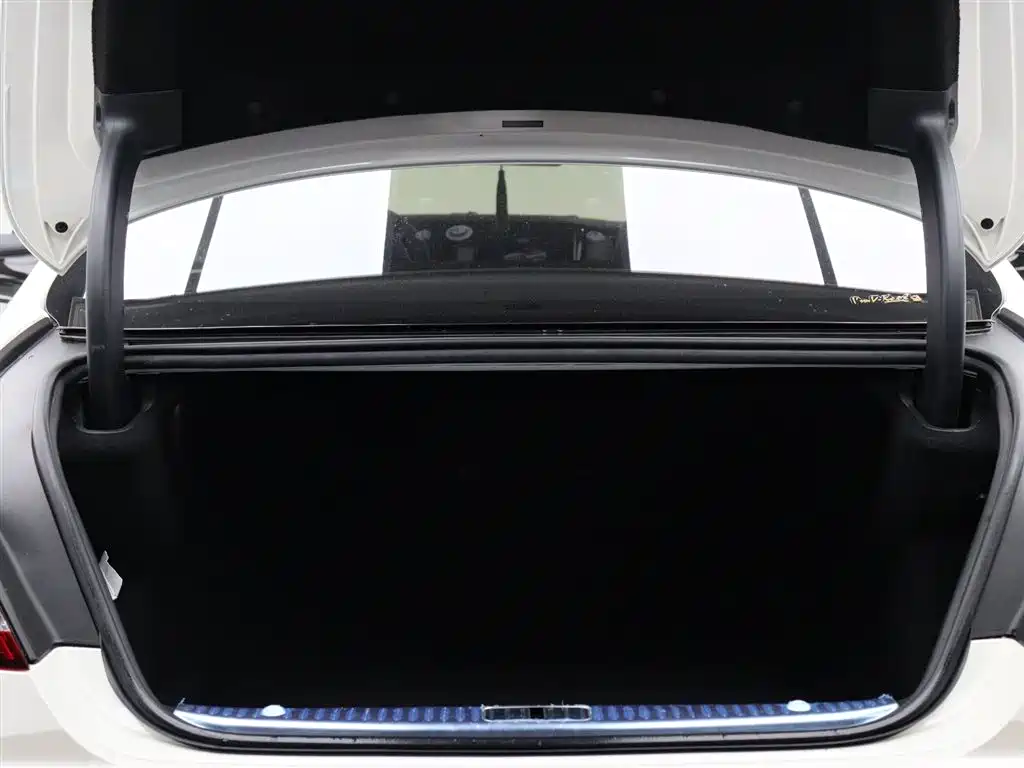 Mercedes-Benz S-Class 2016 — фото 13