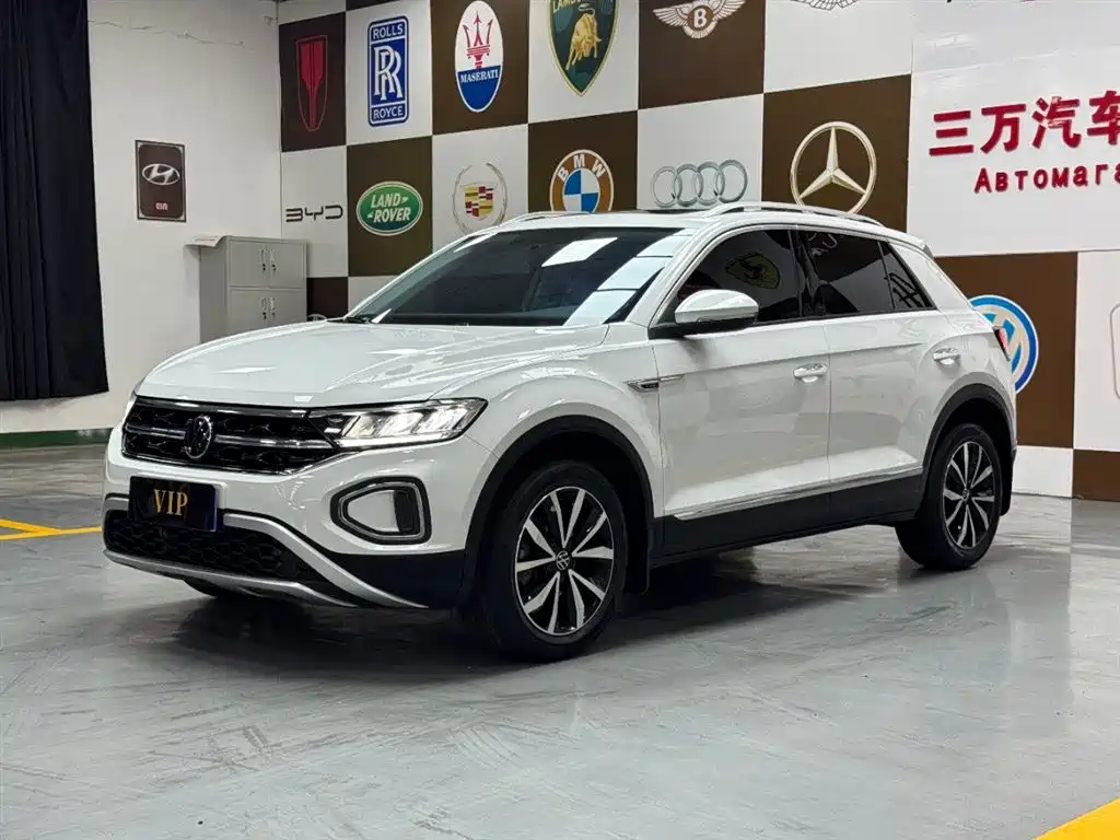 Volkswagen T-Roc 2023