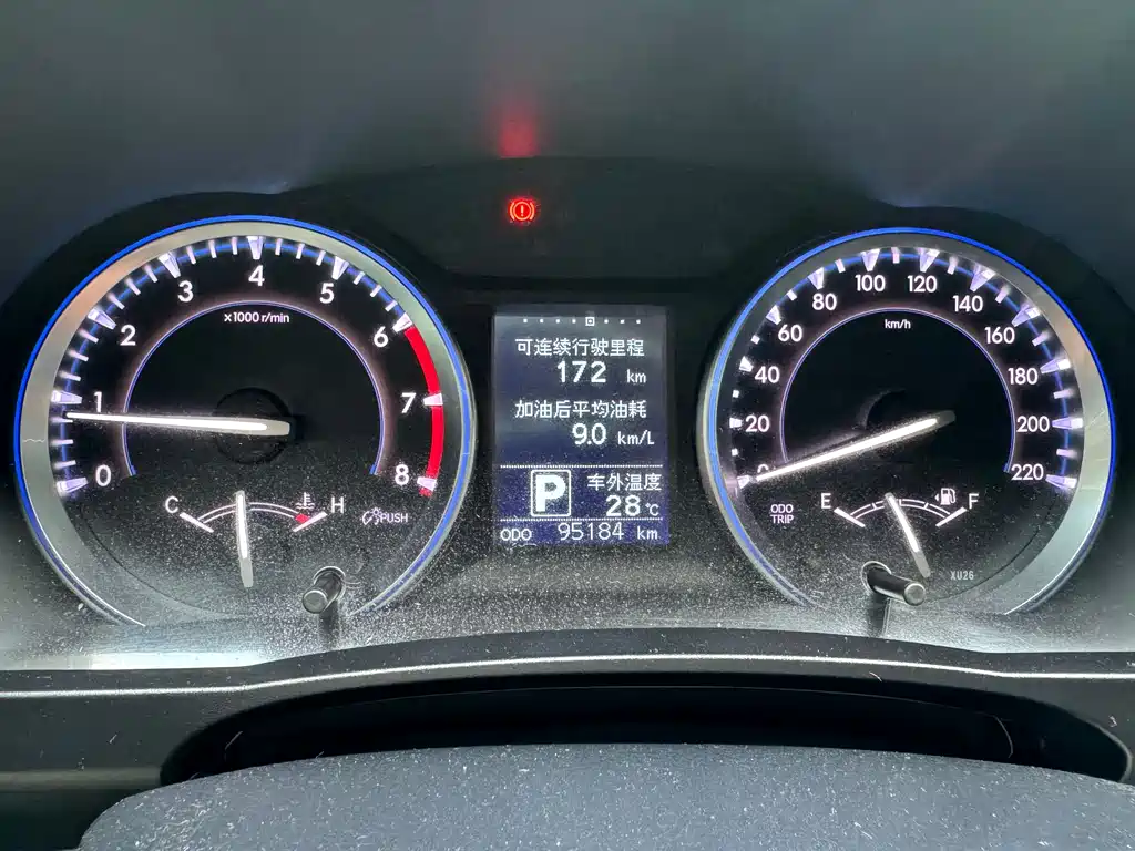 Toyota Highlander 2018 — фото 11