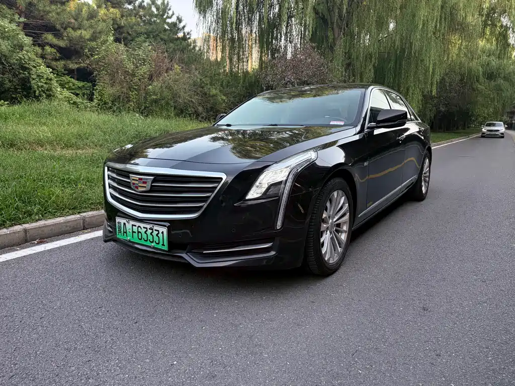 Cadillac CT6 Plug-in 2018 — фото 1