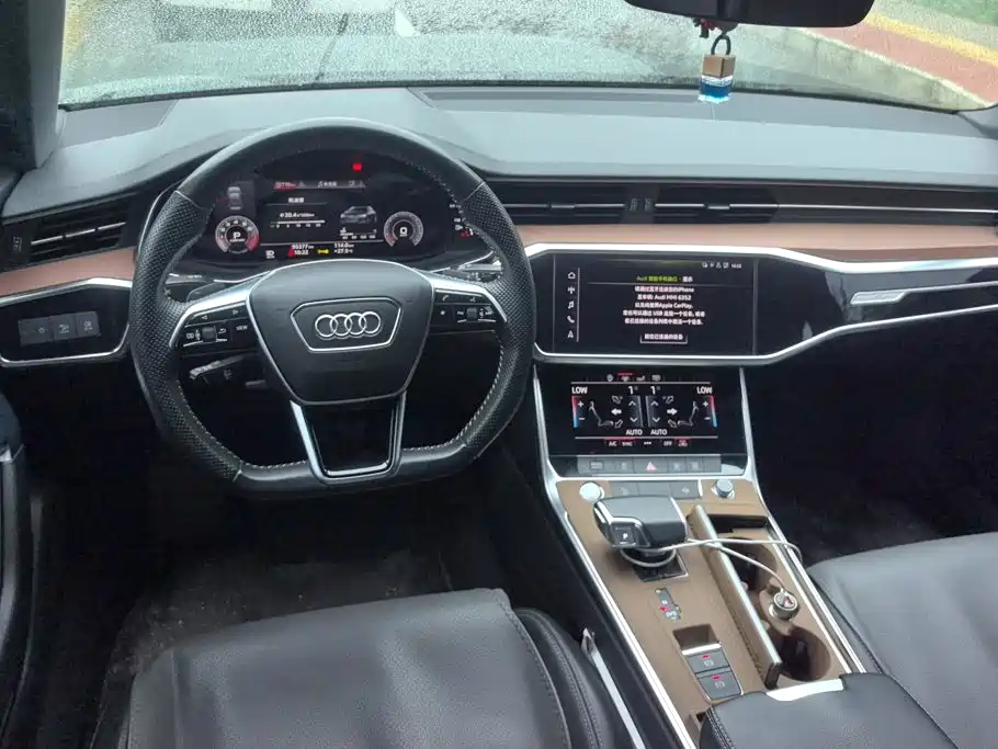 Audi A6L 2019 — фото 12