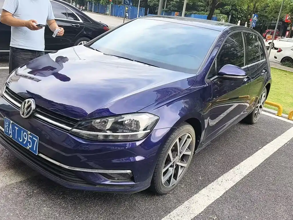 Volkswagen Golf 2020