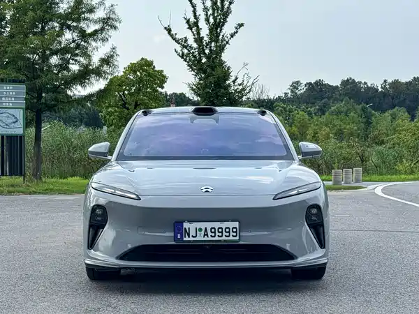 NIO ET5 2024