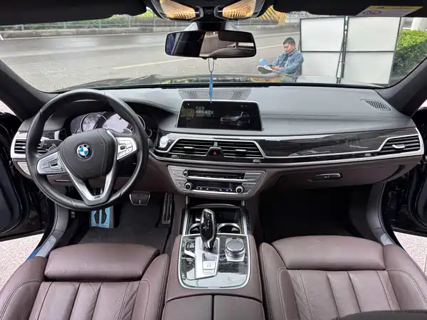 BMW 7 Series 2018