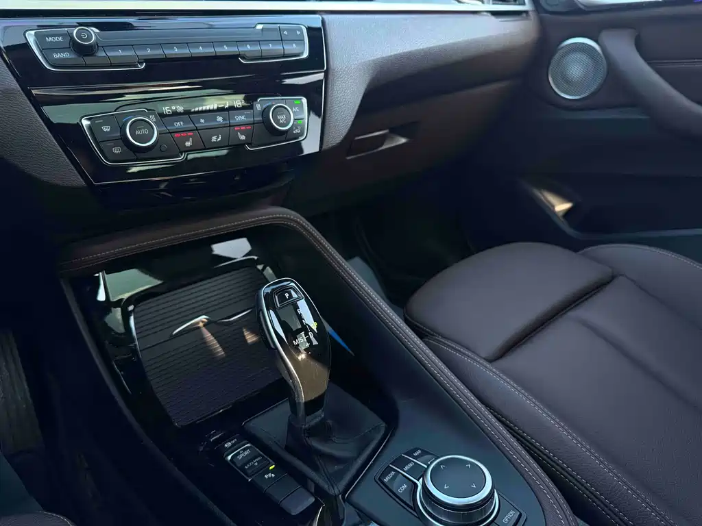 BMW X1 2023 — фото 13