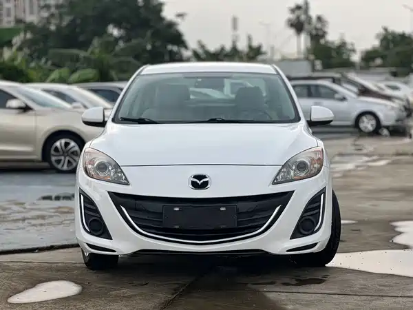 Mazda 3 Xingcheng 2015
