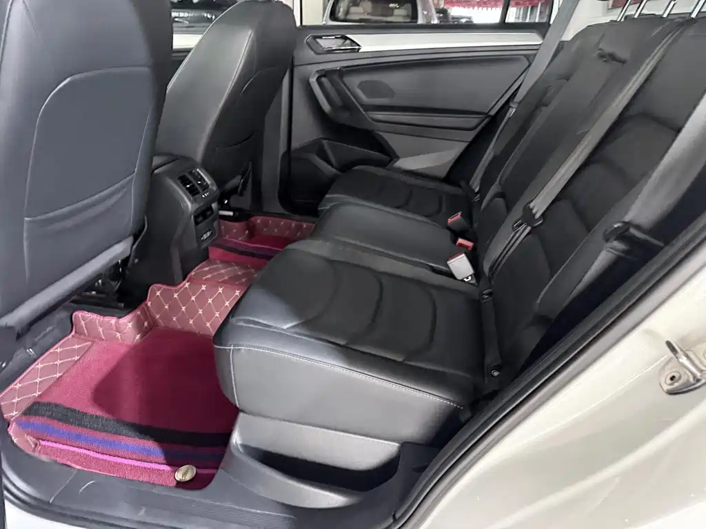 Volkswagen Tiguan L 2018 — фото 17