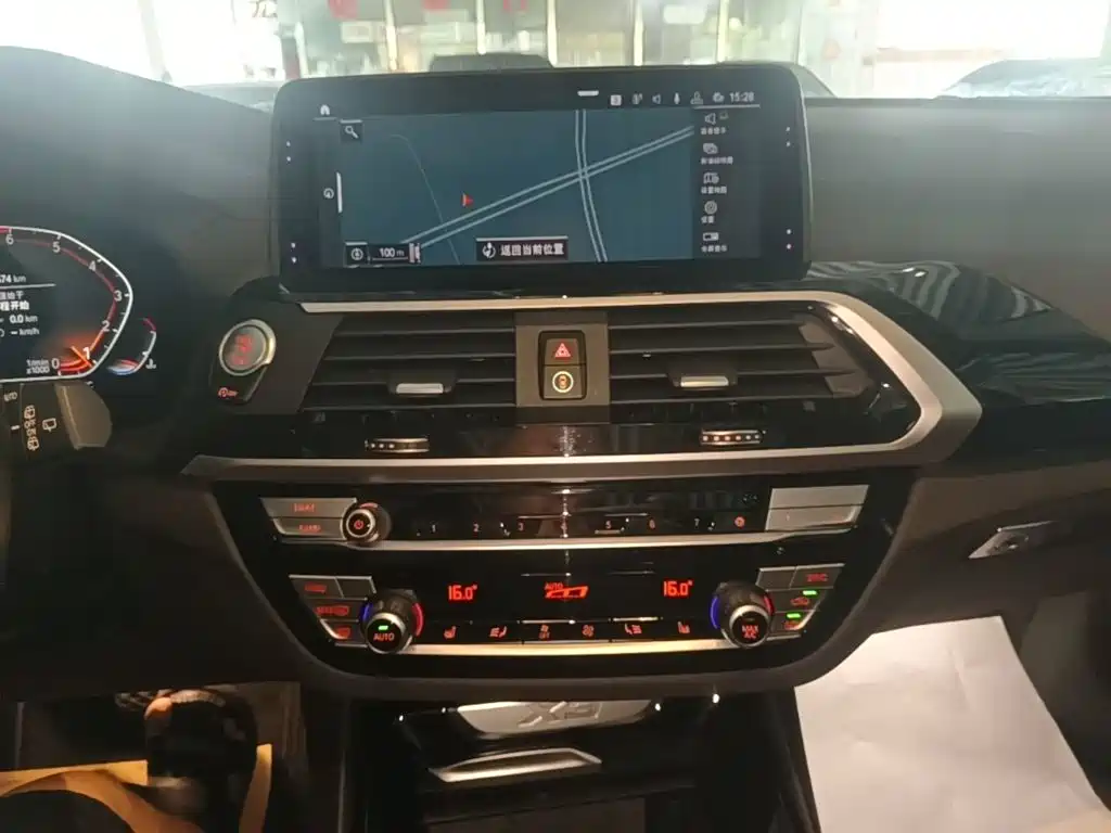 BMW X3 2019 — фото 13