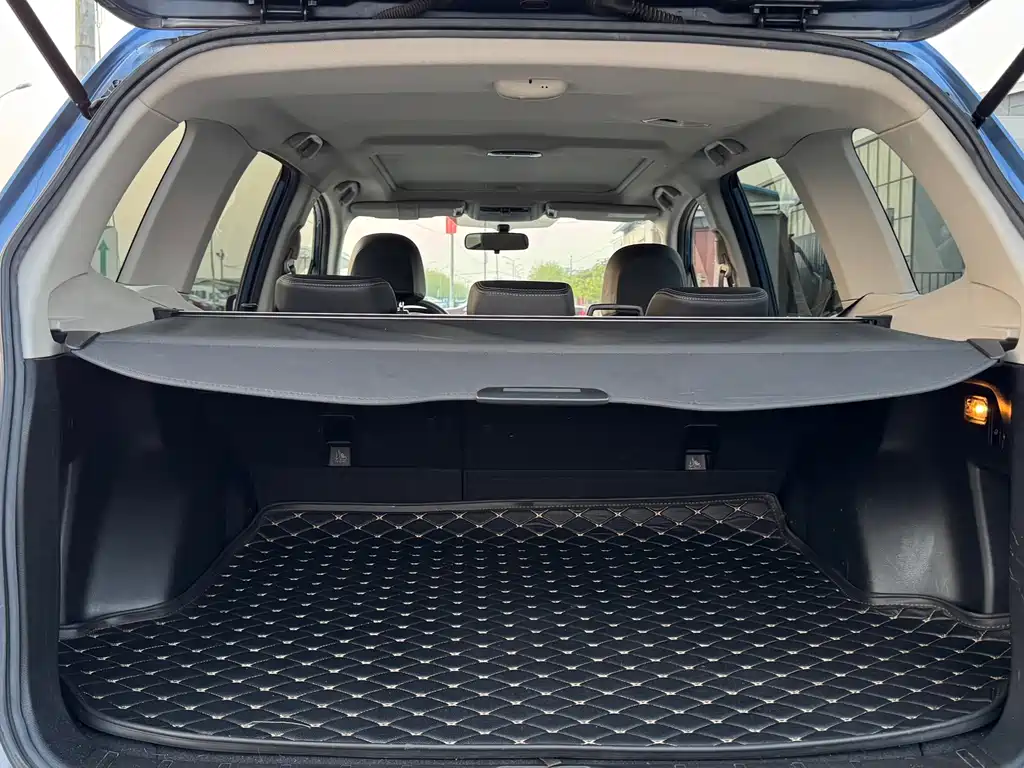 Subaru Forester 2017 — фото 22